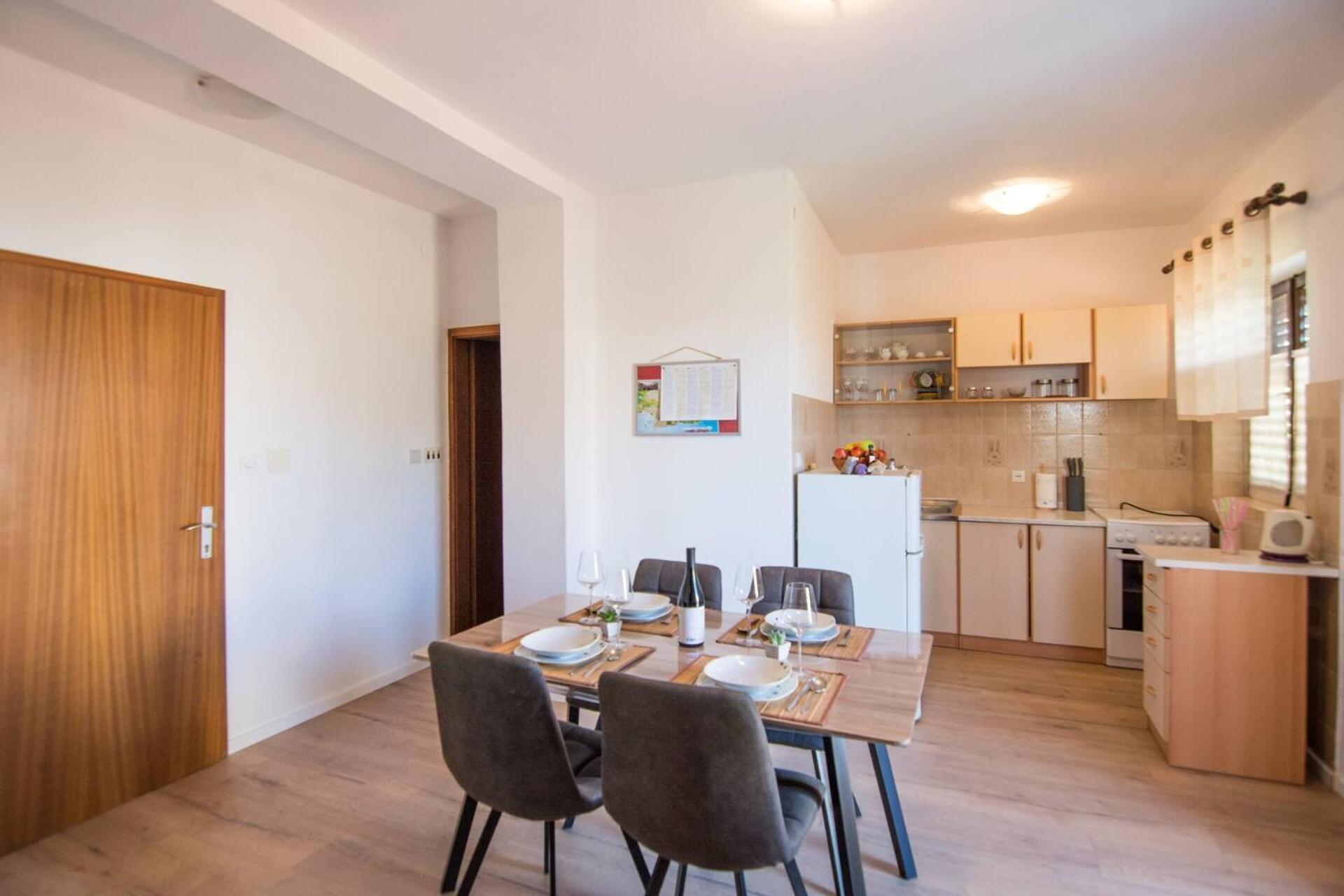 Apartments Kreso Biograd Na Moru Exteriör bild